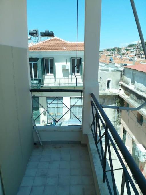 Cozy Studio Flat 1 Bedroom-Very Central Location Mytilíni Esterno foto